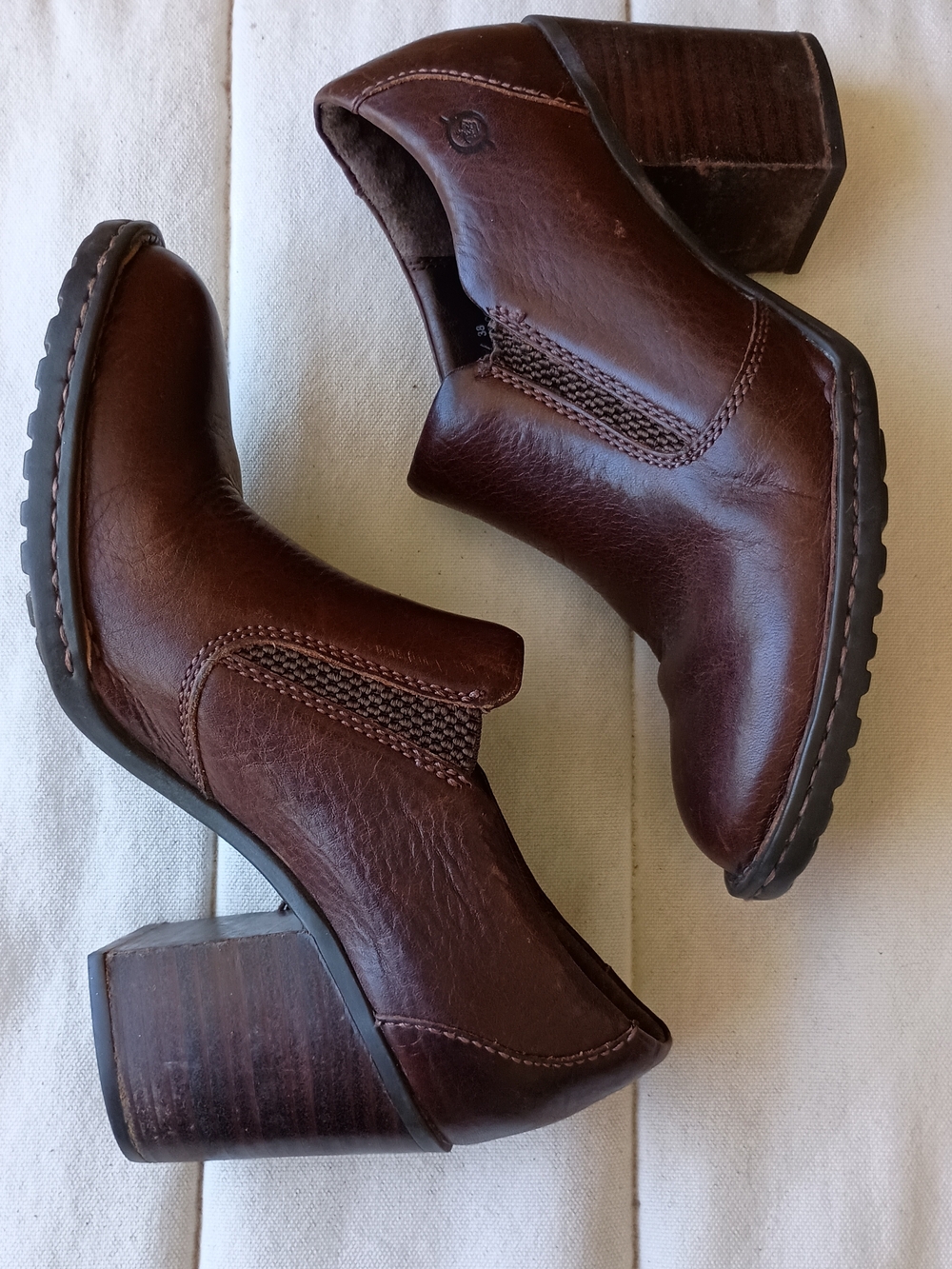 Born Women's Slip-On Leather Casual Loafers - Brown_7